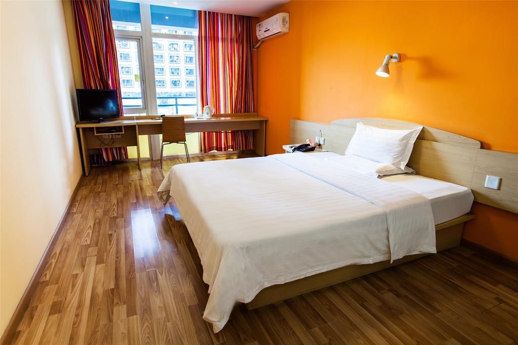 7Days Inn Xi'An Xiying Road Room photo